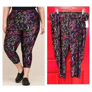 Torrid 3 (3X 22/24) Sexy Stretchy Disney Maleficent Villains  Liquid‎ Leggings